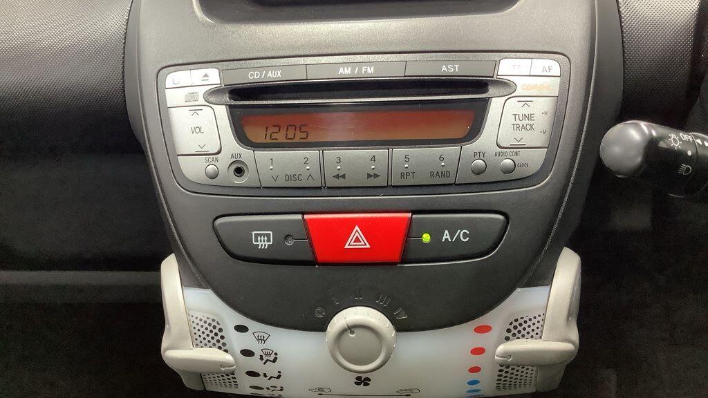 Used Citroen C1 2014 for sale - 76767458: Photo 10