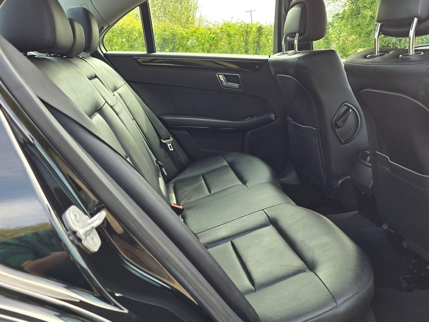 Used Mercedes-Benz E Class 2010 for sale - 77158050: Photo 19