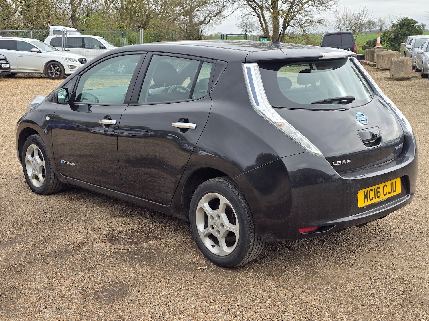 Used Nissan Leaf 2016 for sale - 78039476: Photo 3