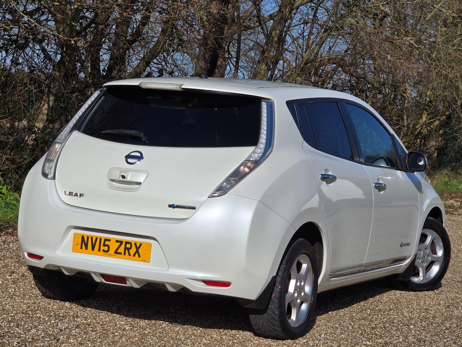 Used Nissan Leaf 2015 for sale - 77674000: Photo 2