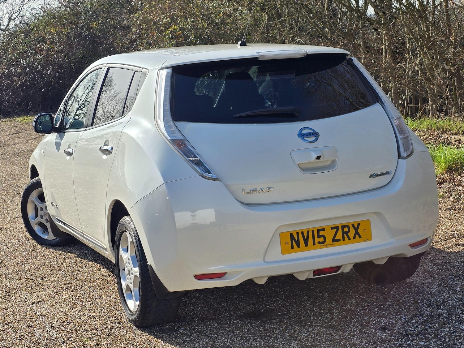 Used Nissan Leaf 2015 for sale - 77674000: Photo 4