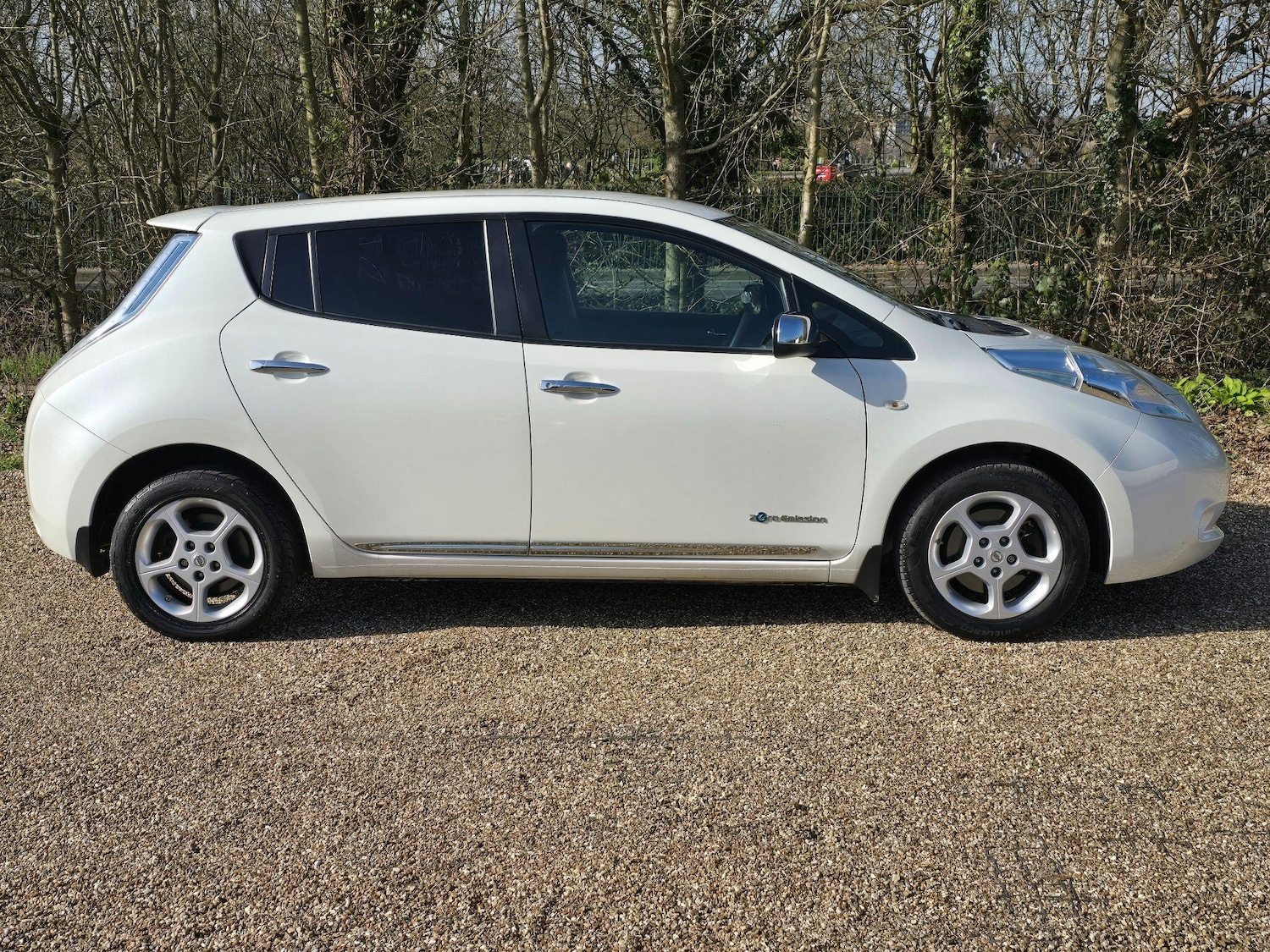 Used Nissan Leaf 2015 for sale - 77674000: Photo 6