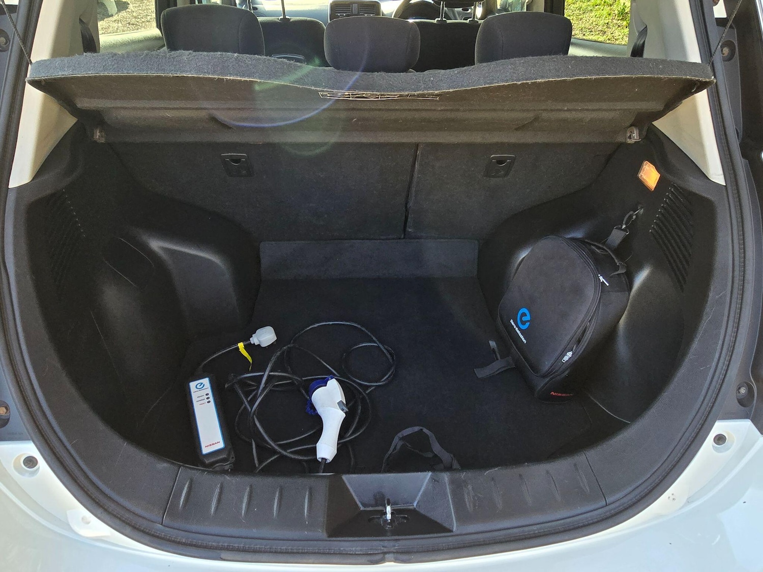 Used Nissan Leaf 2015 for sale - 77674000: Photo 9