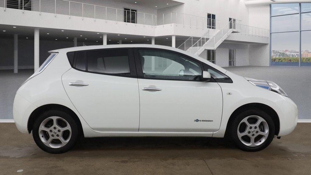 Used Nissan Leaf 2017 for sale - 77786396: Photo 5