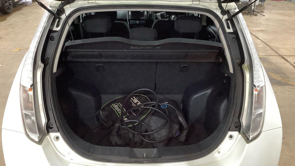 Used Nissan Leaf 2017 for sale - 77786396: Photo 7