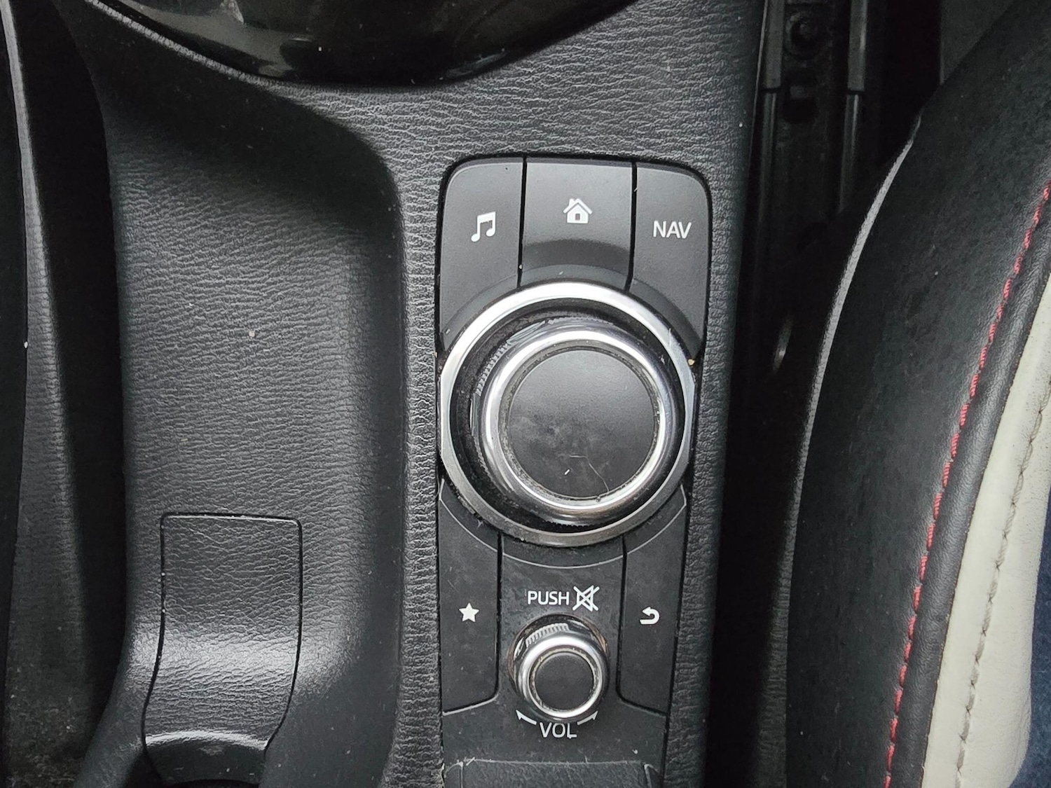 Used Mazda CX-3 2015 for sale - 77436195: Photo 24