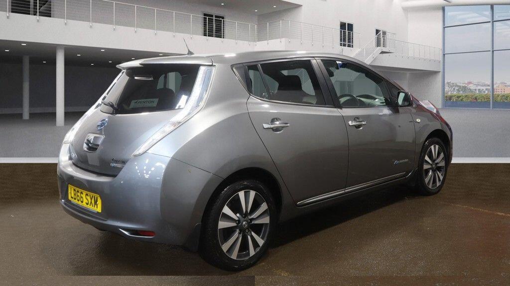 Used Nissan Leaf 2017 for sale - 77771453: Photo 4