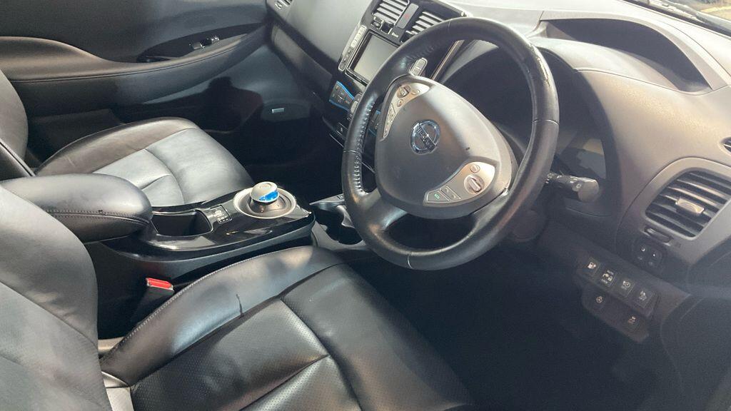 Used Nissan Leaf 2017 for sale - 77771453: Photo 9