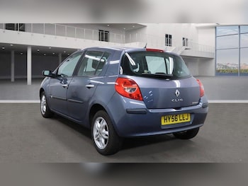 Used Renault Clio 2006 for sale - 76190059: Photo 3