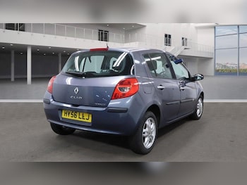 Used Renault Clio 2006 for sale - 76190059: Photo 4
