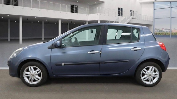 Used Renault Clio 2006 for sale - 76190059: Photo 6