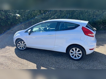Used Ford Fiesta 2011 for sale - 78385525: Photo