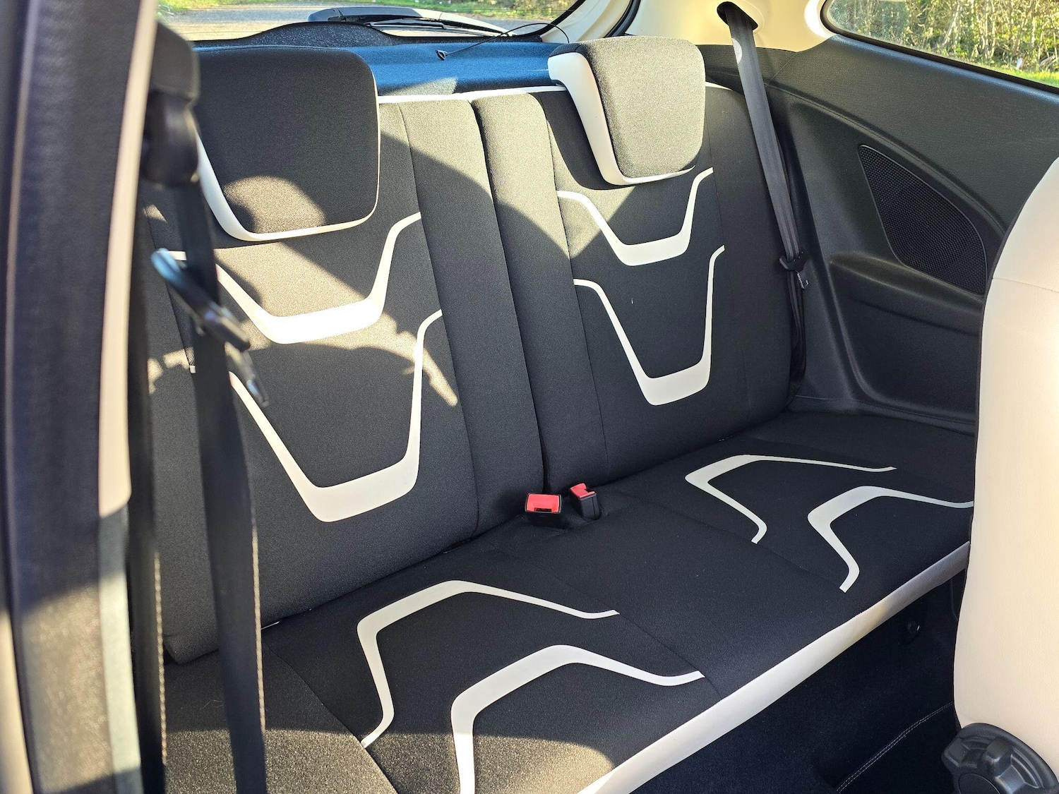 Used Ford Ka 2015 for sale - 76788480: Photo 16