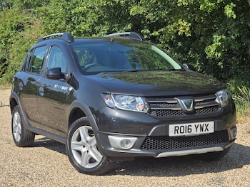 Used Dacia Sandero Stepway 2016 for sale - 79354038: Photo