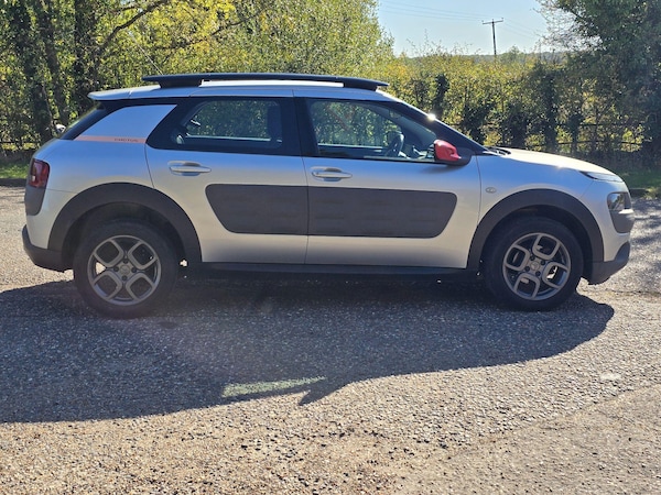 Used Citroen C4 Cactus 2016 for sale - 76190032: Photo 5