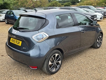 Used Renault Zoe 2019 for sale - 75477569: Photo