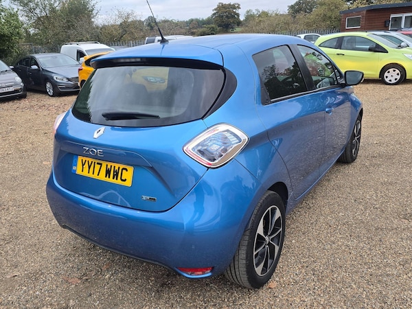Used Renault Zoe for sale - 76284392: Photo 3