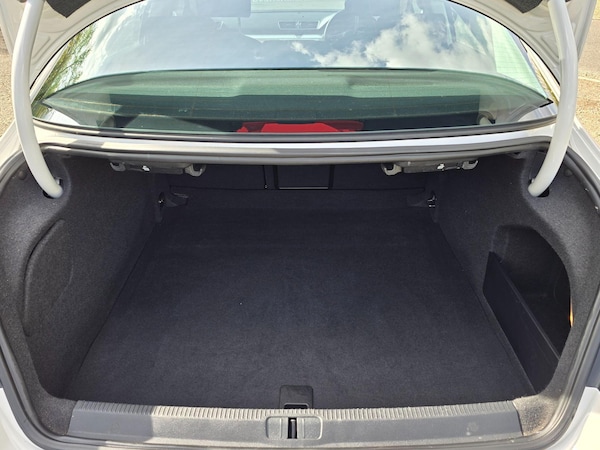 Used Volkswagen CC 2013 for sale - 76108880: Photo 10