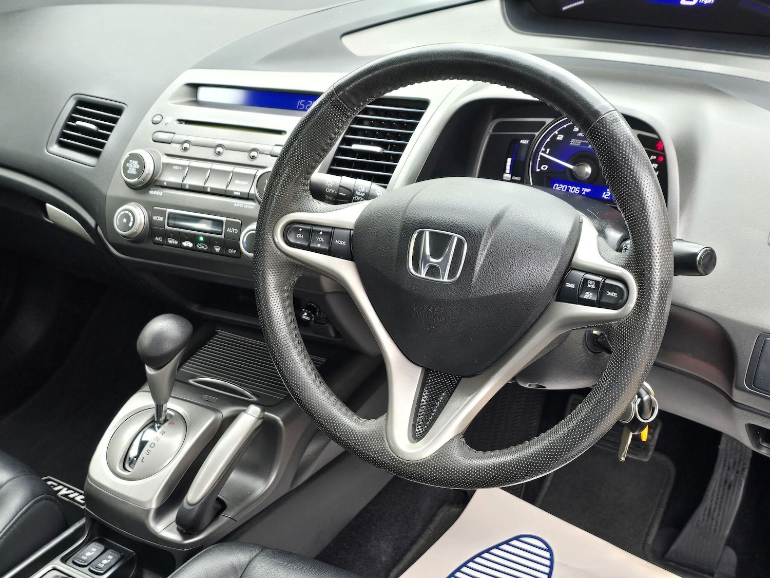 Used Honda Civic 2010 for sale - 76000584: Photo 20