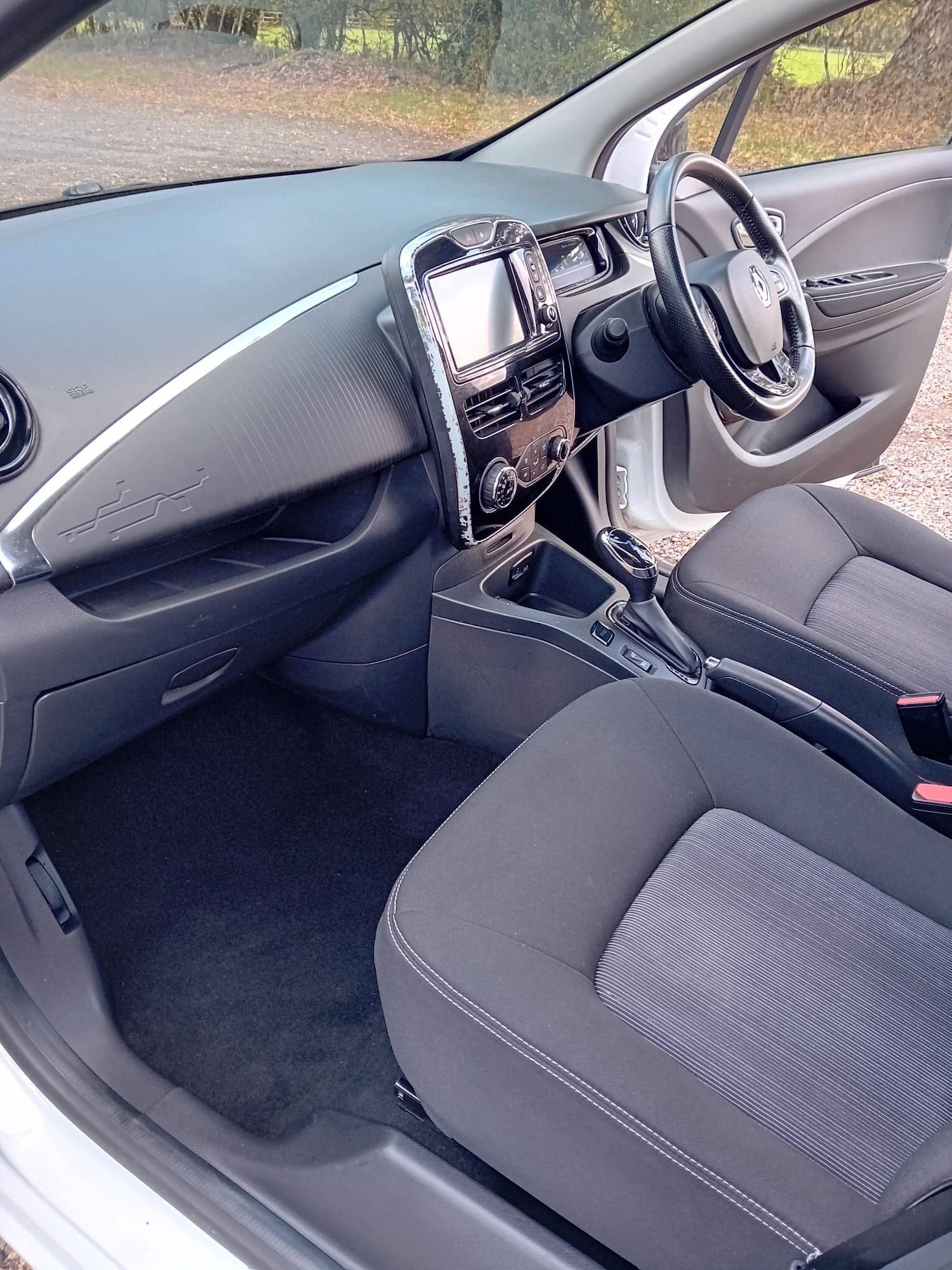 Used Renault Zoe for sale - 76649565: Photo 18