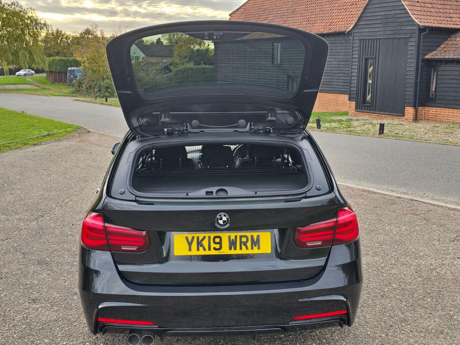 Used BMW 3 Series 2019 for sale - 76649547: Photo 23