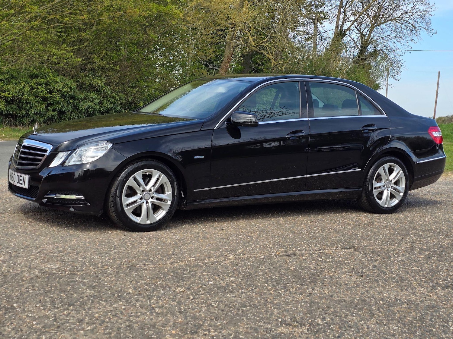 Used Mercedes-Benz E Class 2010 for sale - 77048344: Photo 21