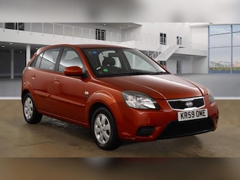 2009 (59) - 1.4 Strike 5dr