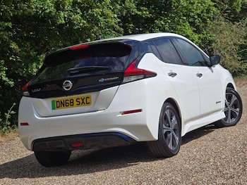 Used Nissan Leaf 2018 for sale - 78502302: Photo