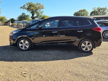 Used Kia Carens 2014 for sale - 76189744: Photo 3
