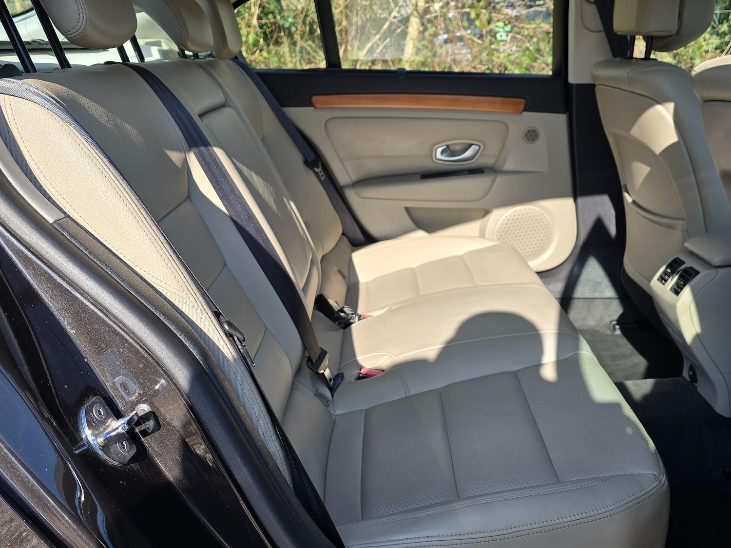 Used Renault Laguna 2010 for sale - 77779420: Photo 31