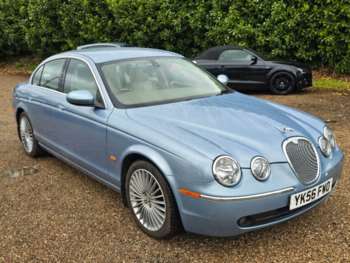 (56) - 2.7D V6 SE 4dr