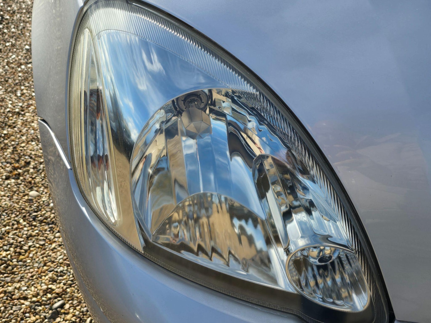 Used Toyota Yaris 2004 for sale - 77654091: Photo 11