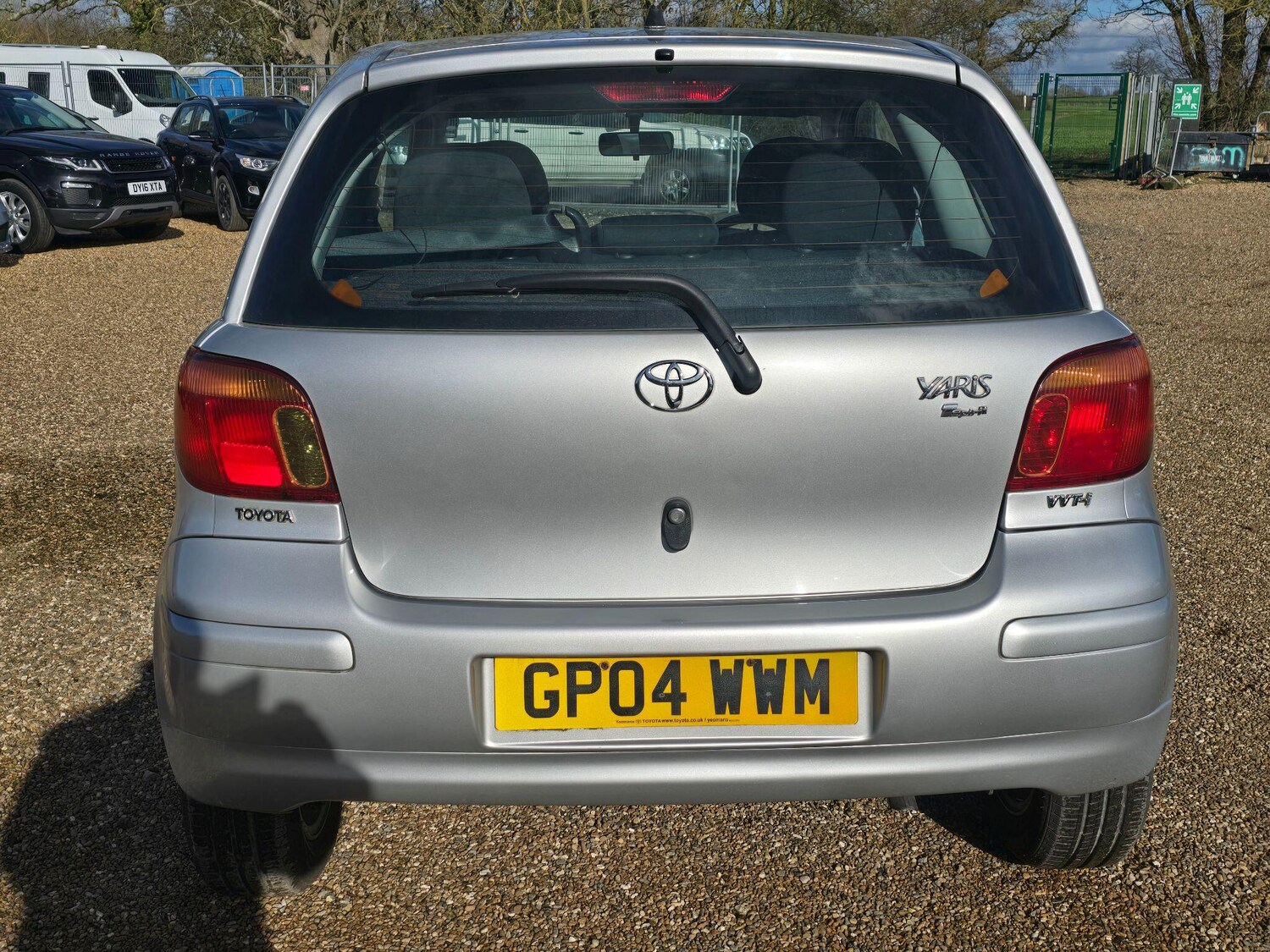 Used Toyota Yaris 2004 for sale - 77654091: Photo 16