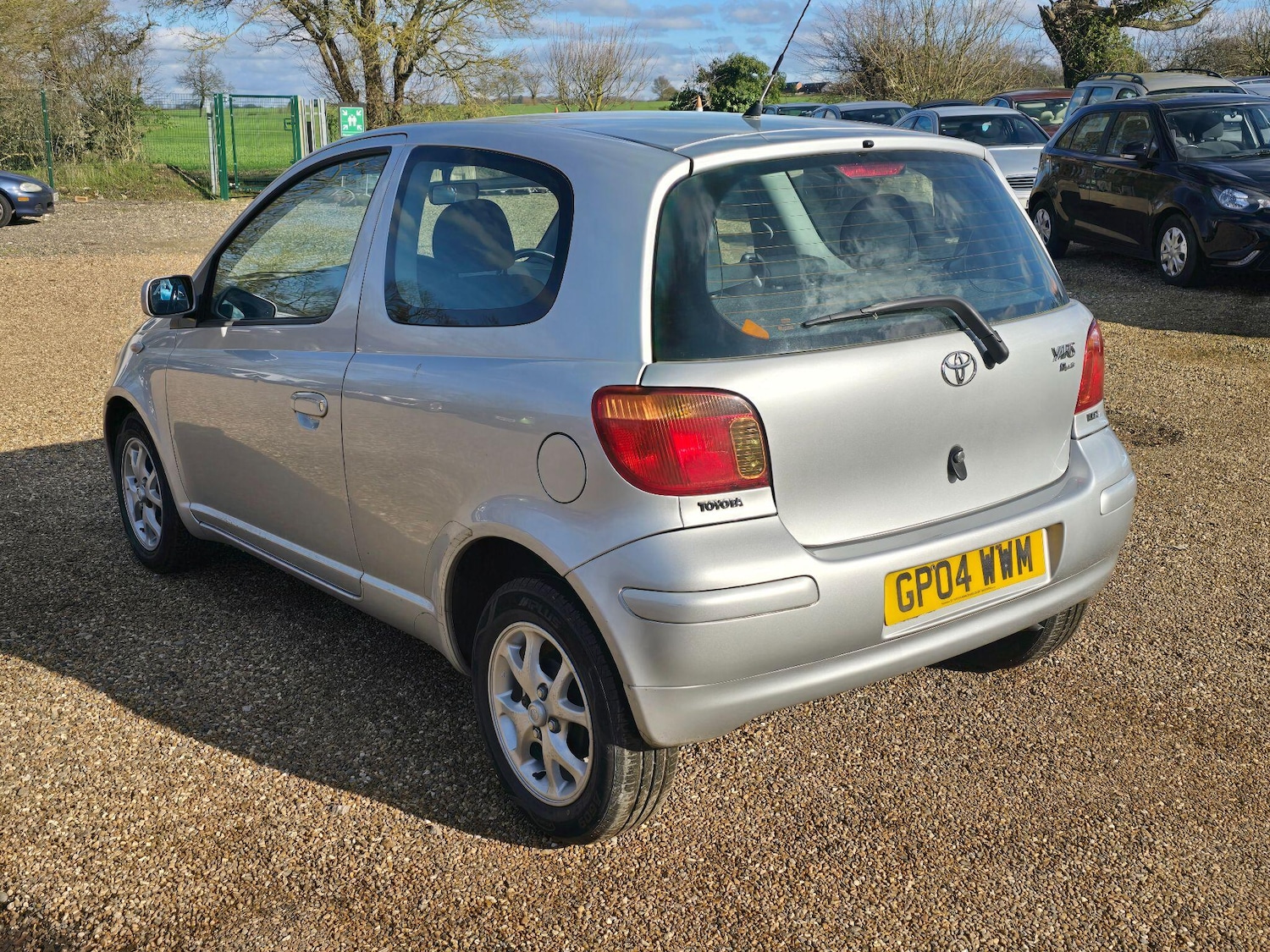 Used Toyota Yaris 2004 for sale - 77654091: Photo 4