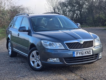 2011 (61) - 1.8 TSI Elegance 5dr DSG