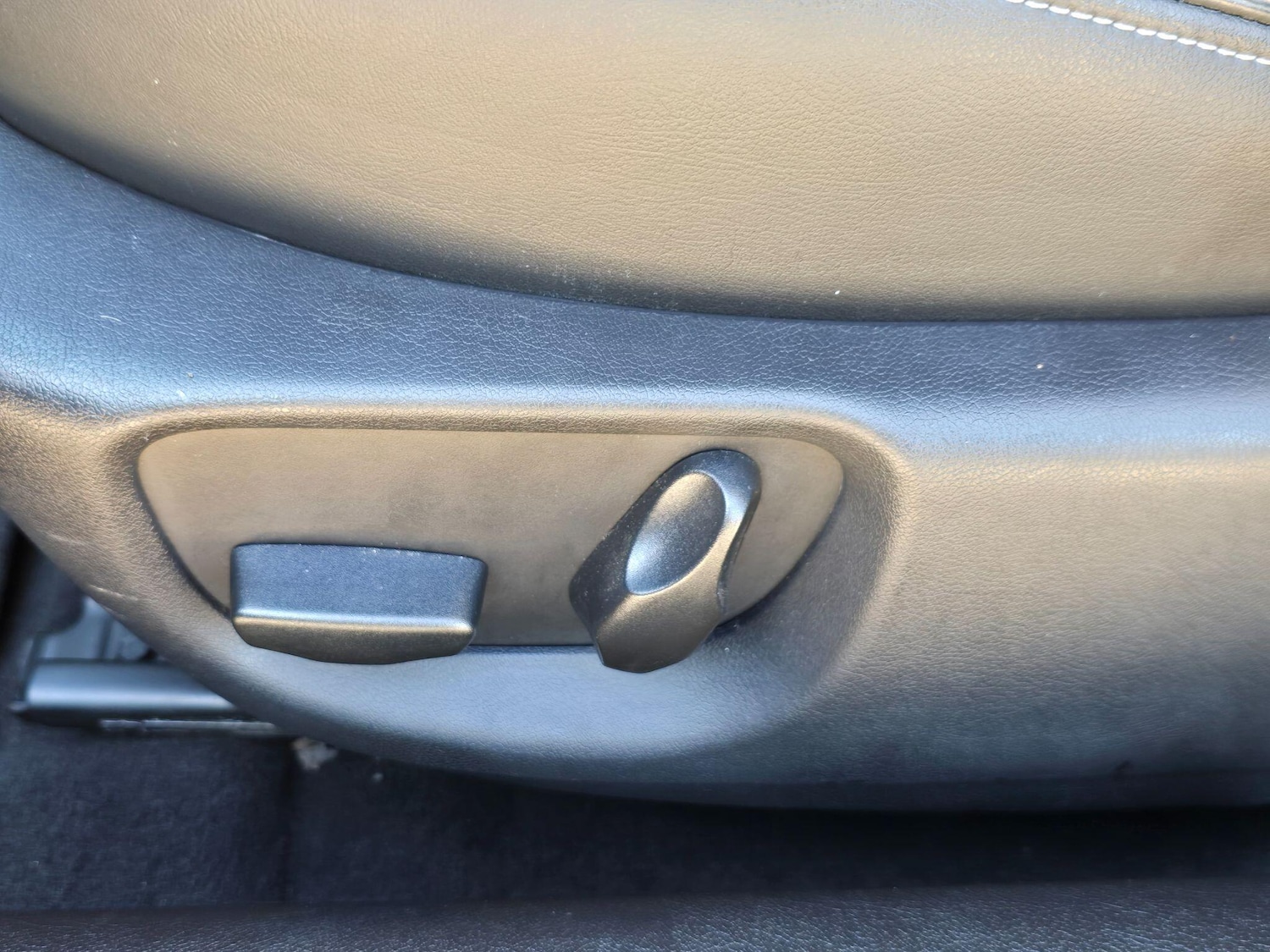 Used Jaguar X-Type 2009 for sale - 76649561: Photo 15