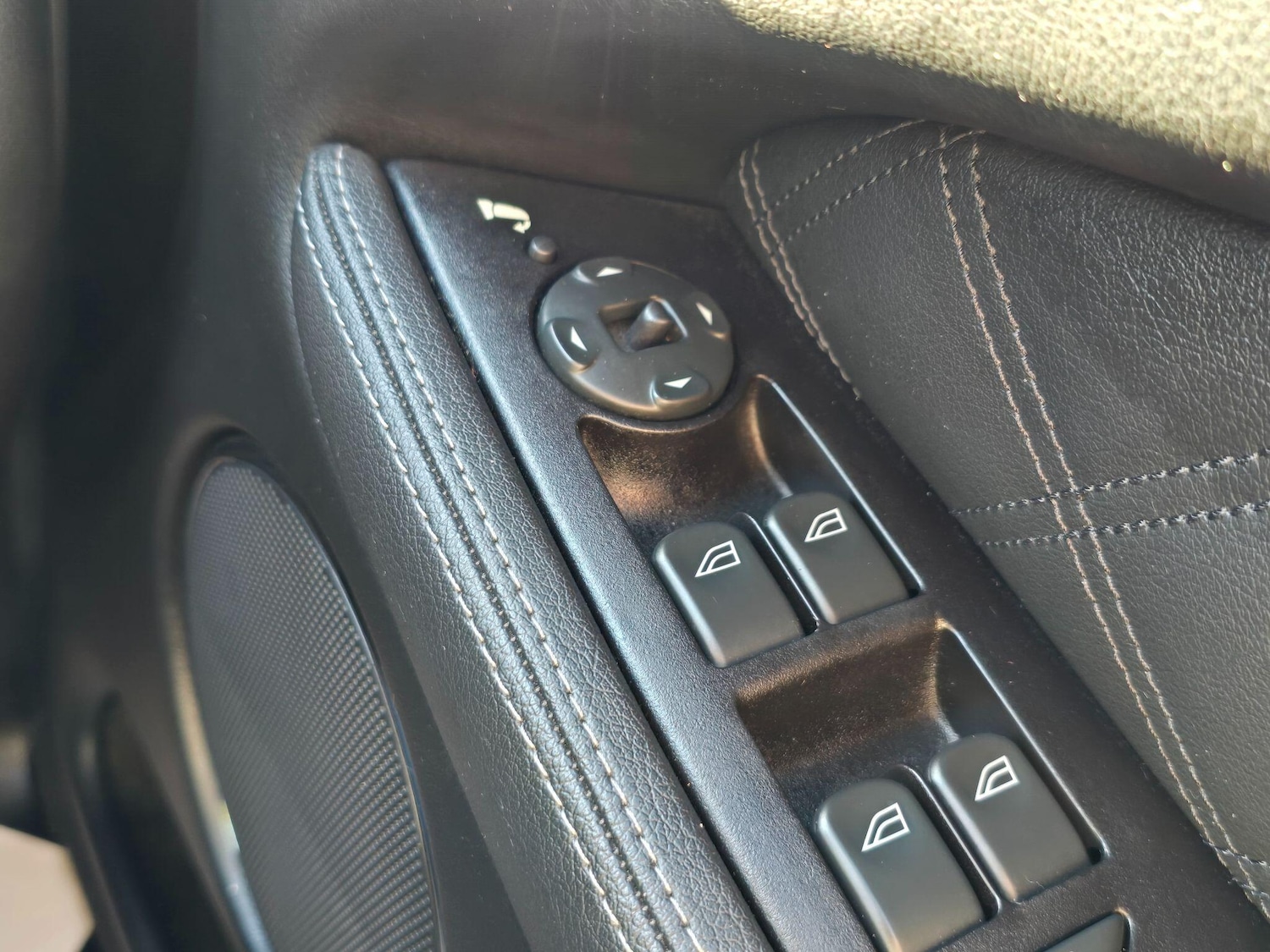 Used Jaguar X-Type 2009 for sale - 76649561: Photo 19