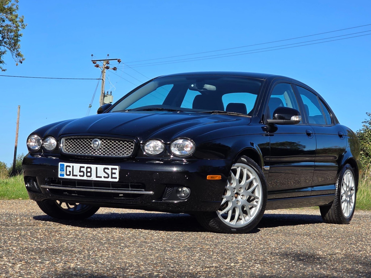 Used Jaguar X-Type 2009 for sale - 76649561: Photo 2