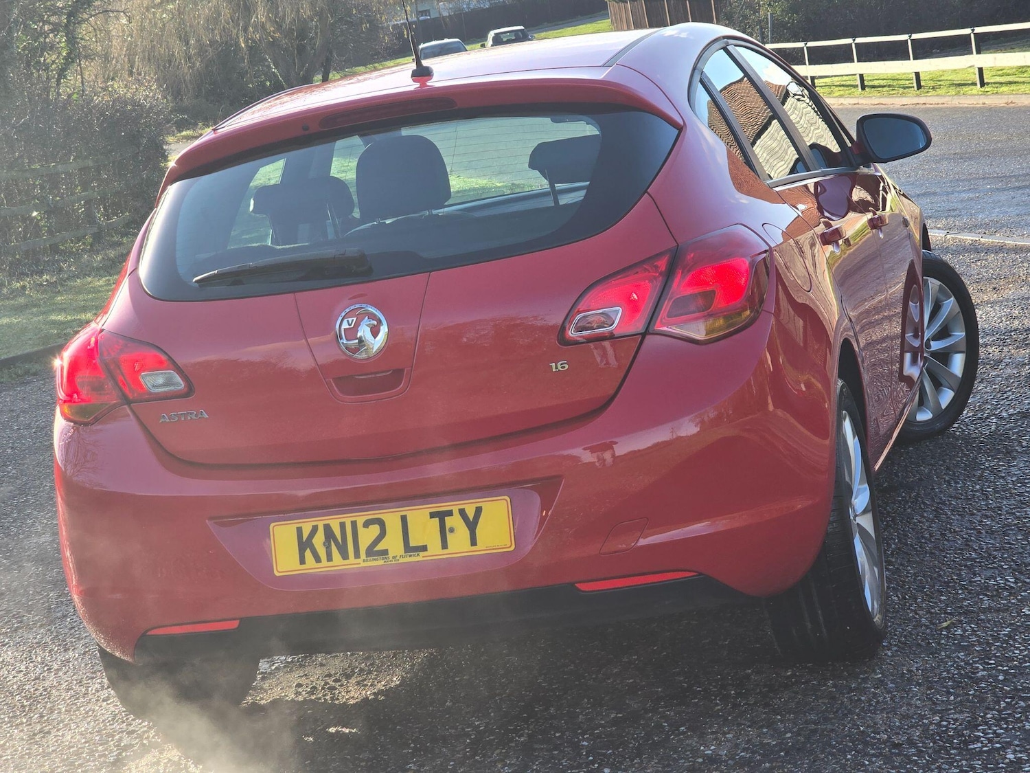 Used Vauxhall Astra 2012 for sale - 77018433: Photo 3