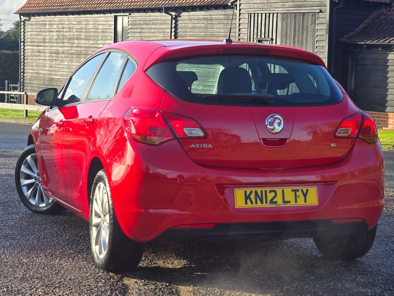 Used Vauxhall Astra 2012 for sale - 77018433: Photo 4