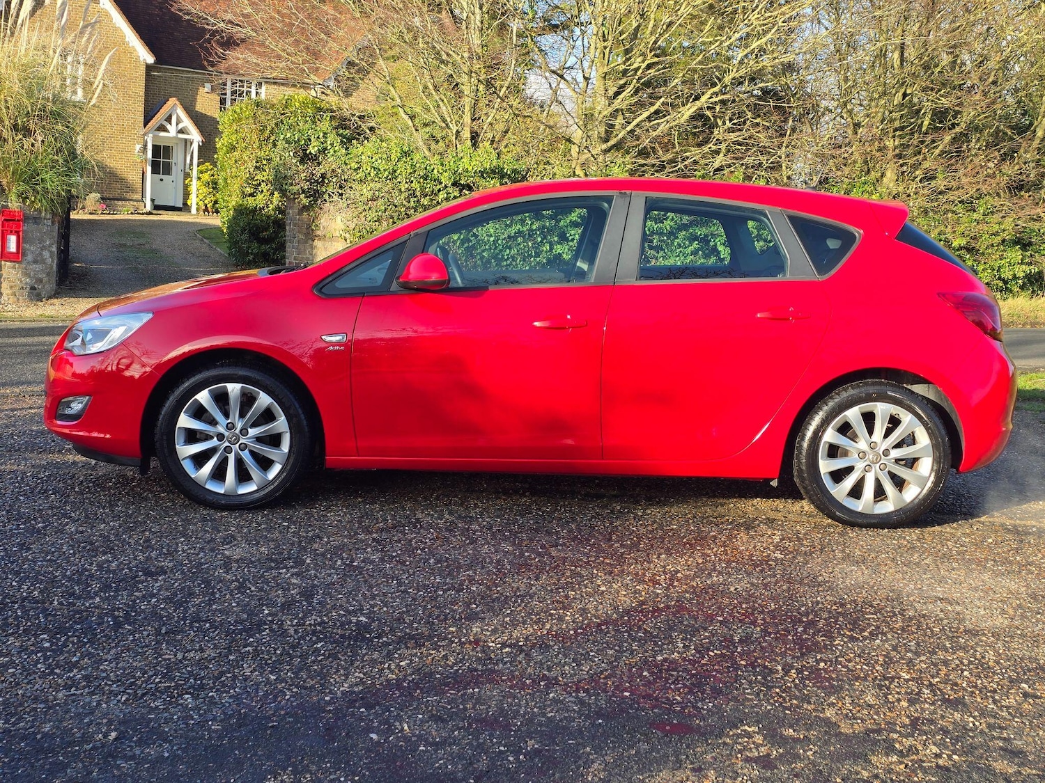 Used Vauxhall Astra 2012 for sale - 77018433: Photo 6