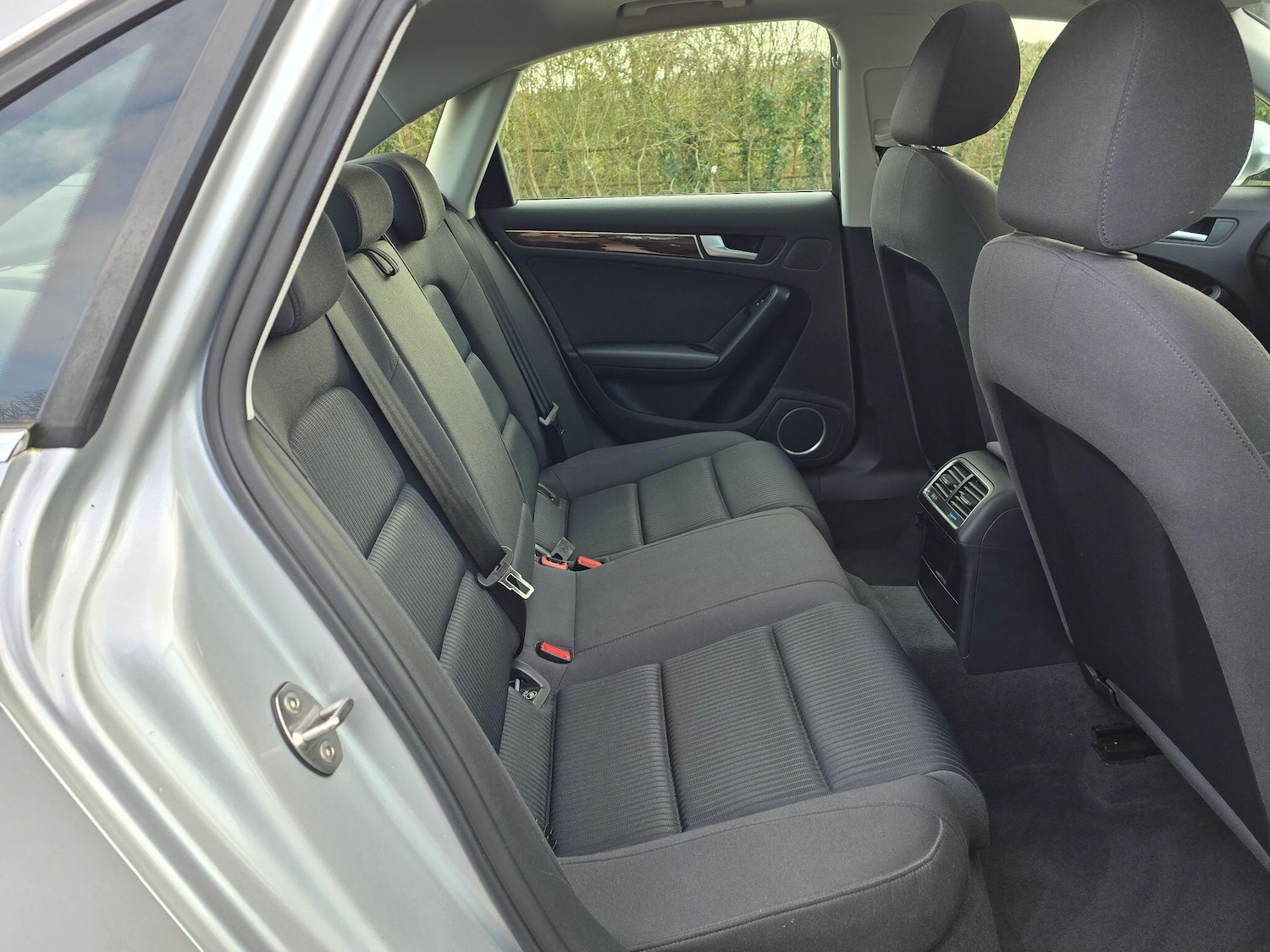 Used Audi A4 2010 for sale - 77648242: Photo 18