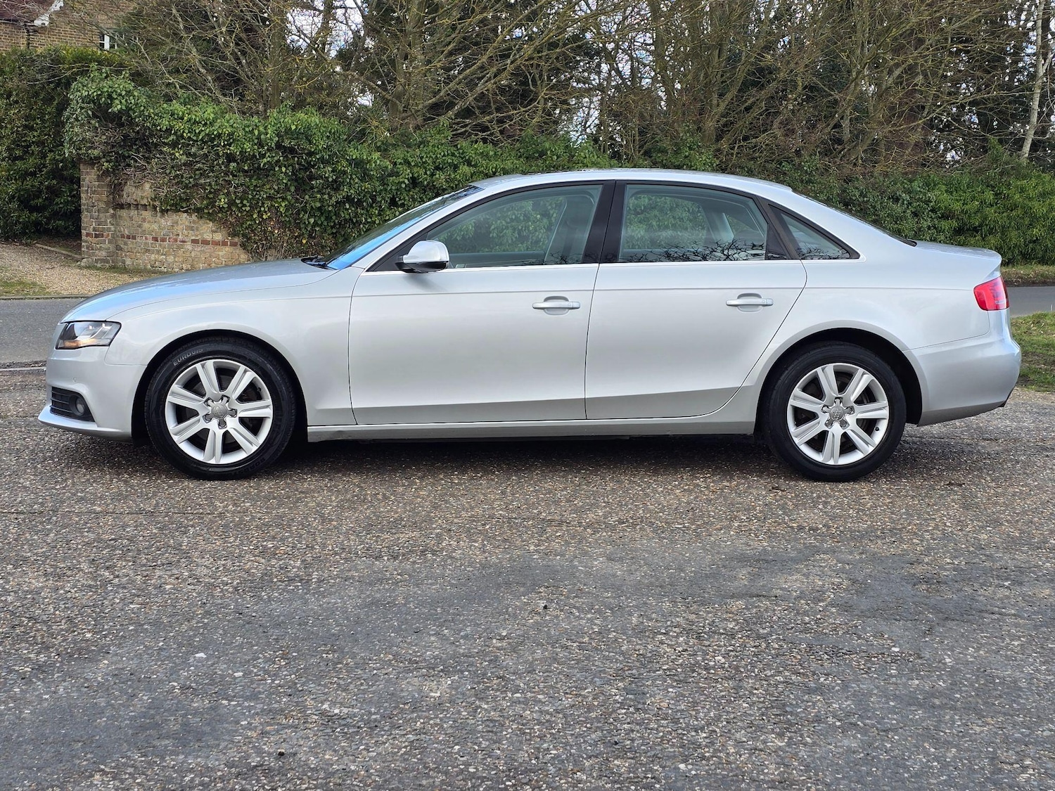 Used Audi A4 2010 for sale - 77648242: Photo 5