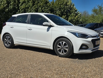 Used Hyundai i20 2019 for sale - 78445405: Photo