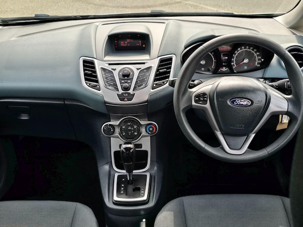 Used Ford Fiesta 2010 for sale - 75060063: Photo 10