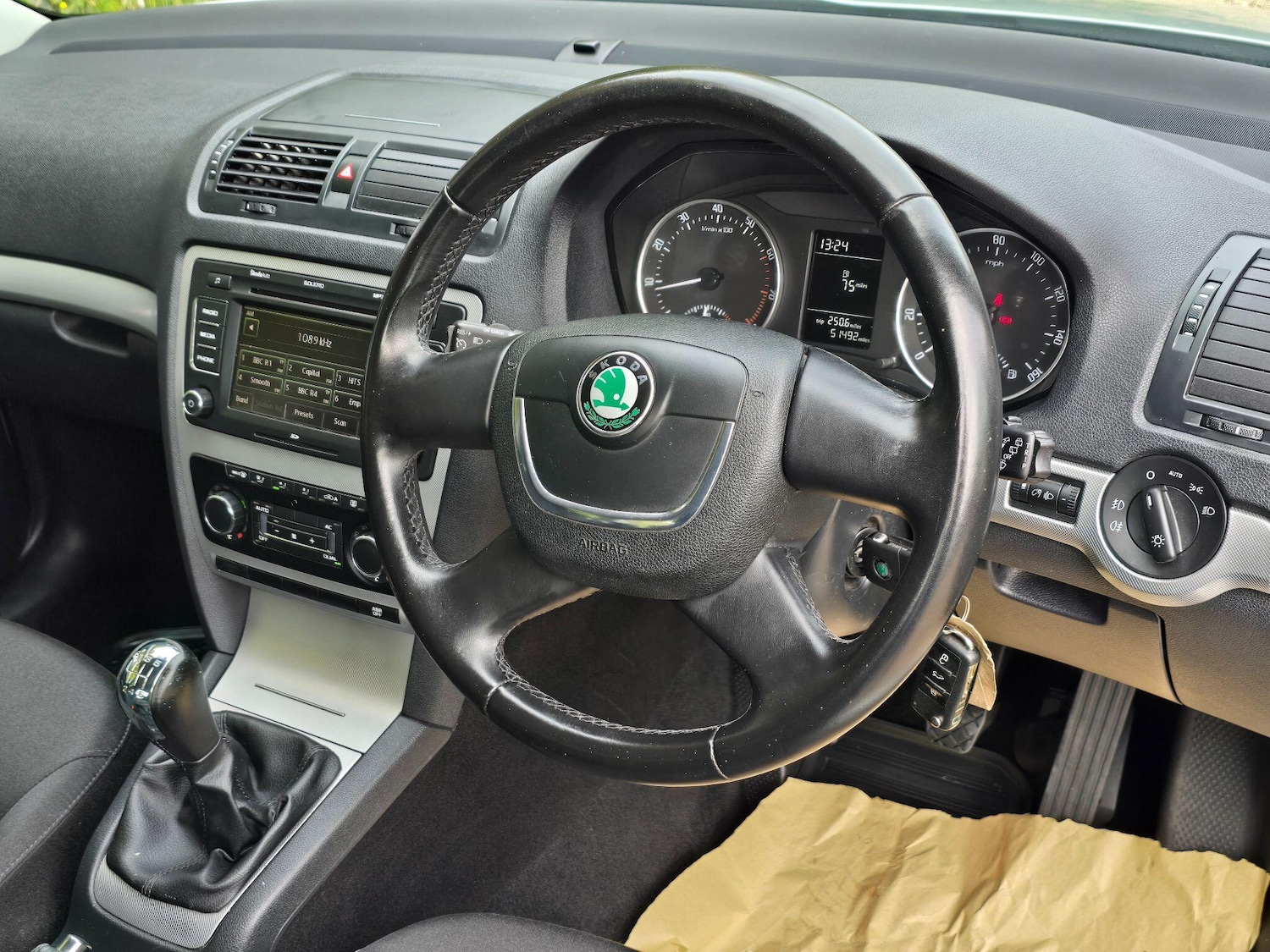 Used Skoda Octavia 2010 for sale - 76174738: Photo 19