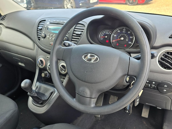 Used Hyundai i10 2012 for sale - 76201211: Photo 13