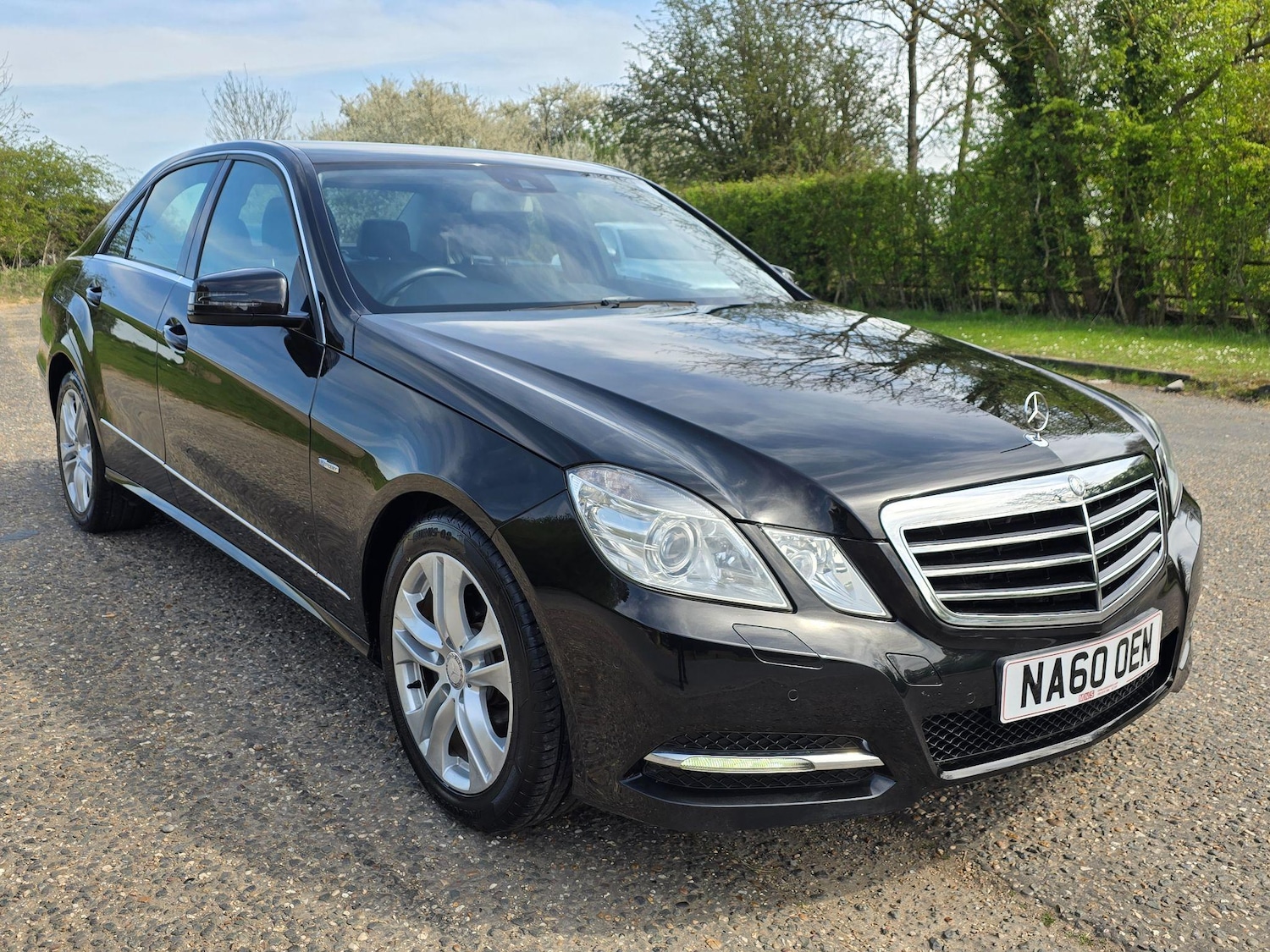 Used Mercedes-Benz E Class 2010 for sale - 77236232: Photo 23