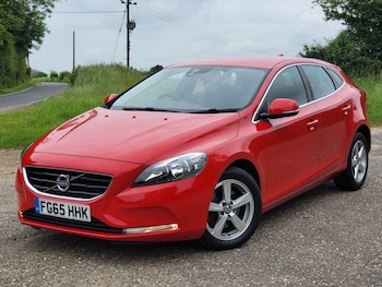 Used Volvo V40 2015 for sale - 78823990: Photo