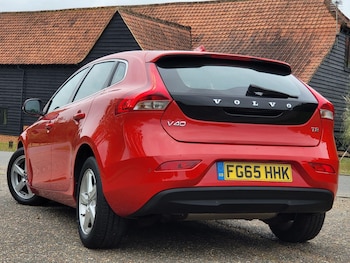 Used Volvo V40 2015 for sale - 78823990: Photo